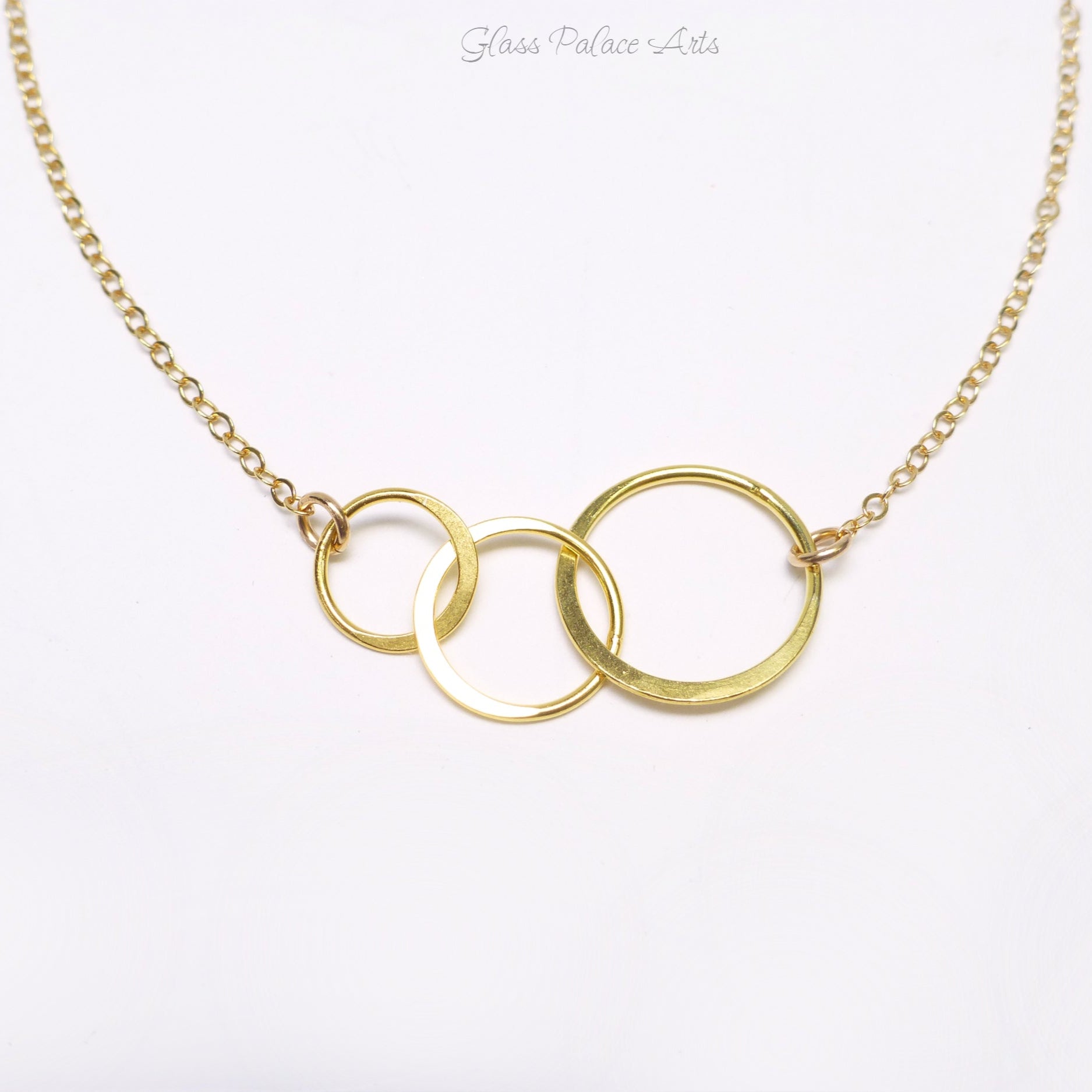 Three Circles Interlocking Eternity Necklace On Sisters Message Card