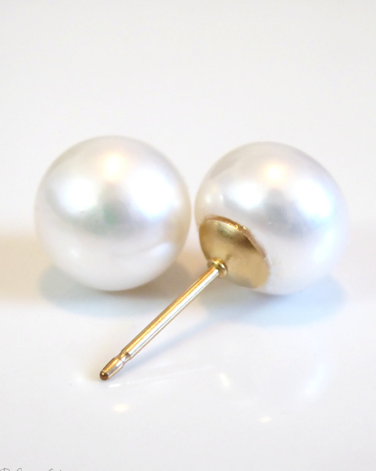 Freshwater Pearl Stud Earrings For Women - 14k Gold Fill